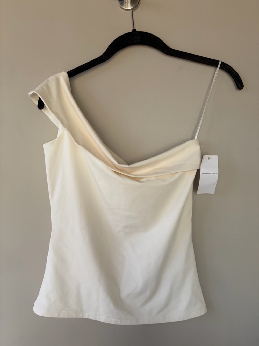 NWT A&F One Shoulder top in cream size small